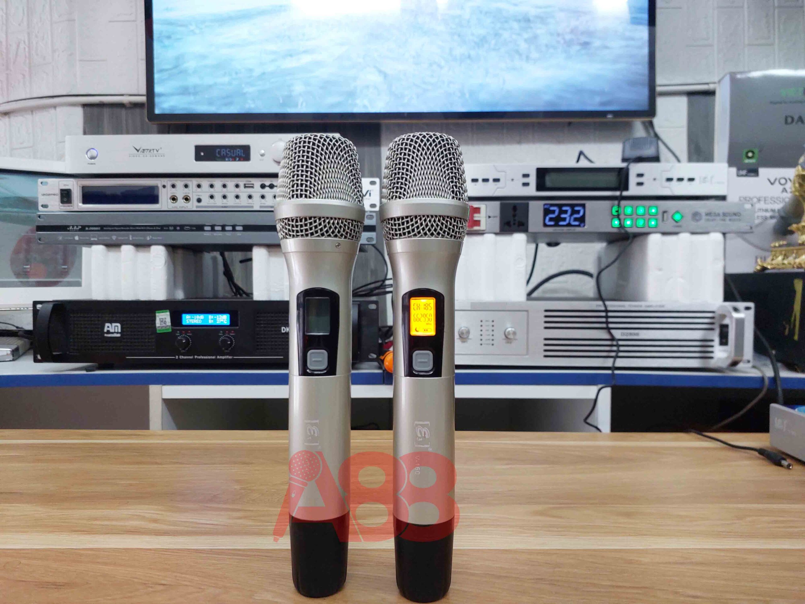 micro không dây e3 v160