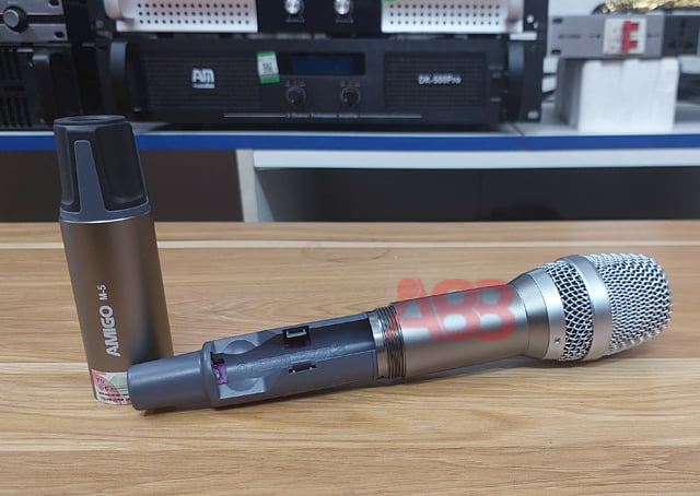 micro không dây amigo m5