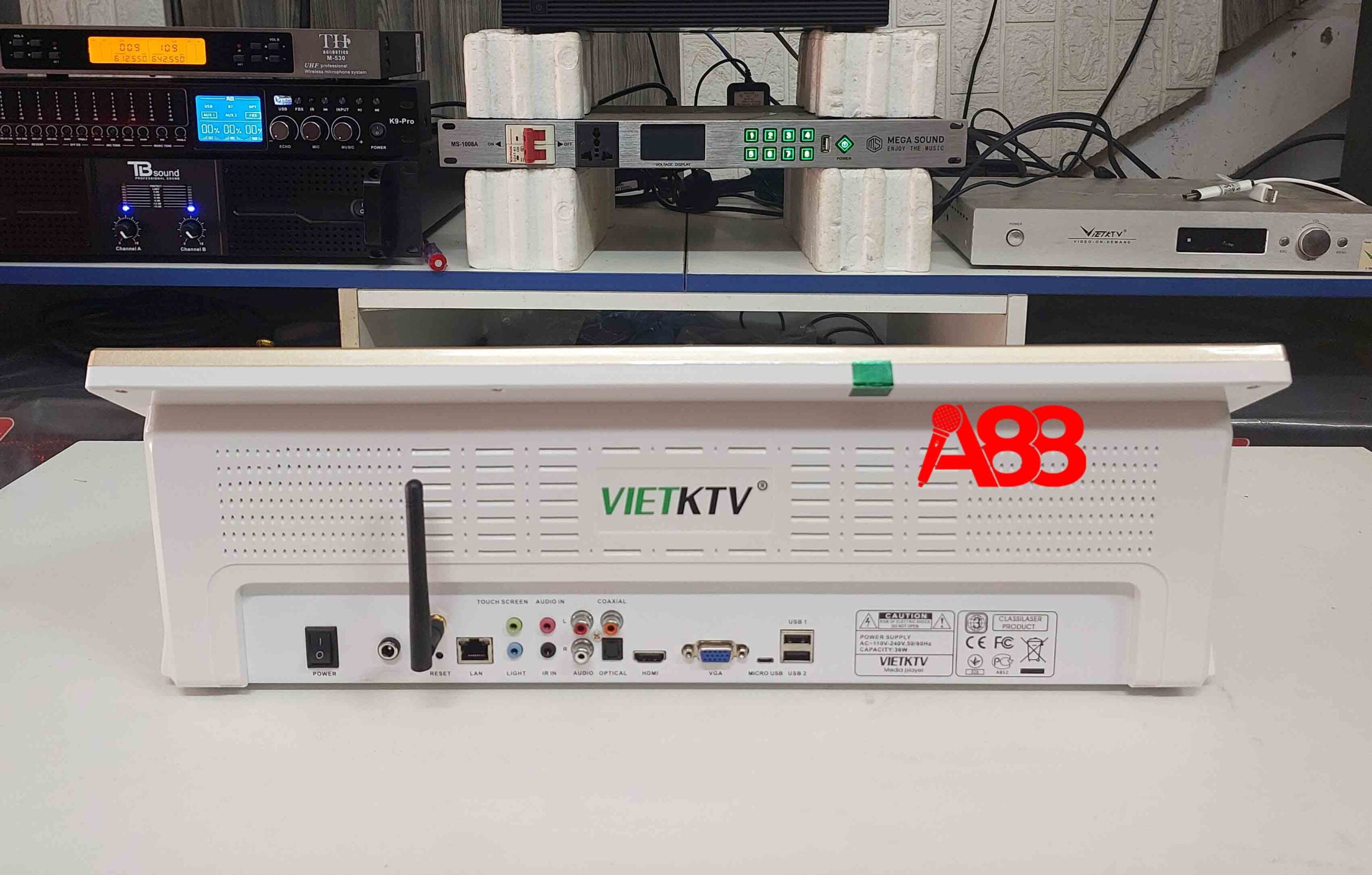 Đầu karaoke liền màn VietKTV AIO20 4T