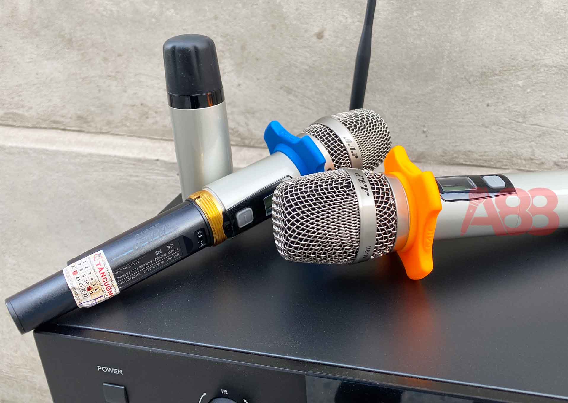 Micro không dây AAP M9 II
