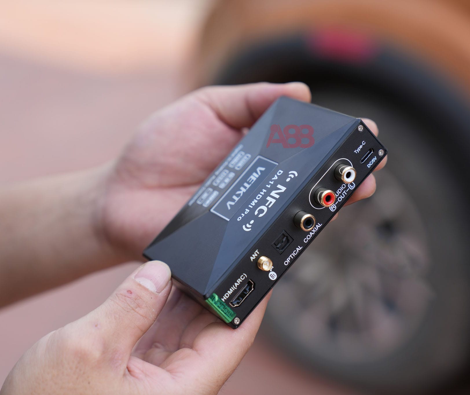 Bộ giải mã âm thanh VietKTV DA11 HDMI Pro